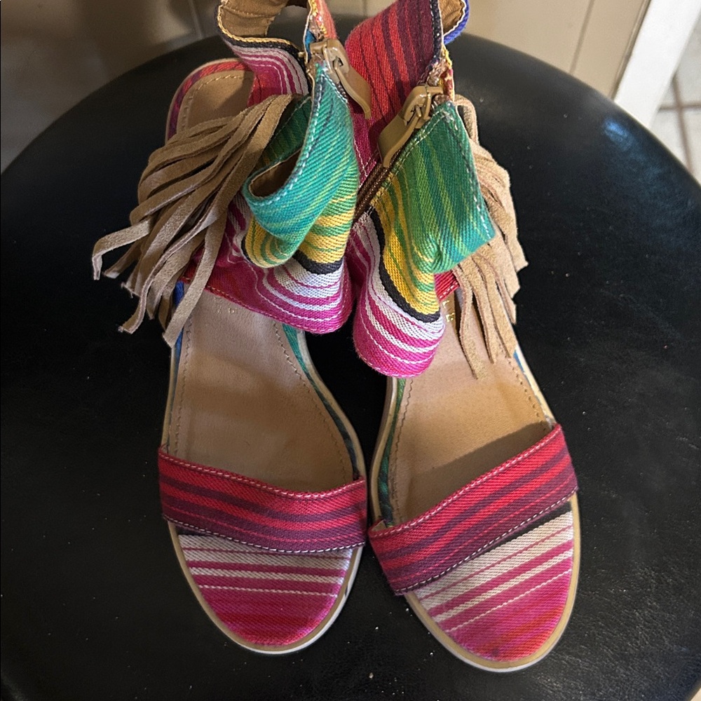 Pee toe heels - Picture 4 of 6